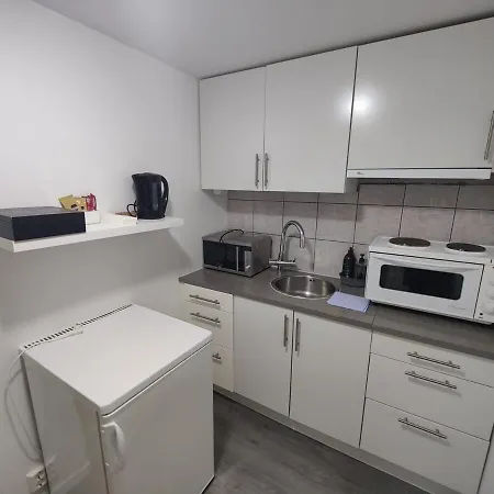 Cosy & Serene Getaway Apartman Skotbu